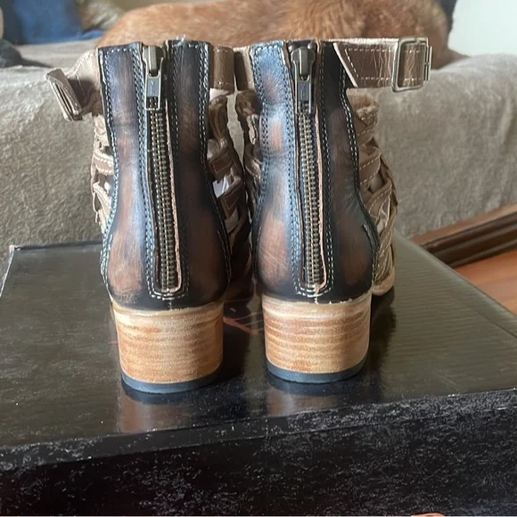 Freebird Galileo Sandals size 9 tan - Picture 2 of 9